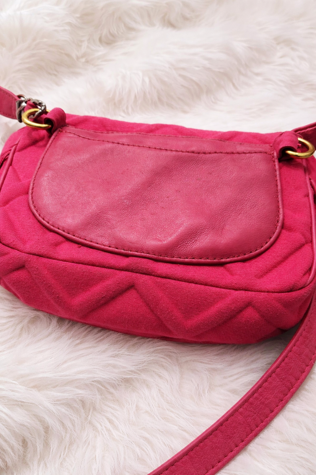Pink Quilted Chain Strap Shoulder Bag – Pre-Owned.